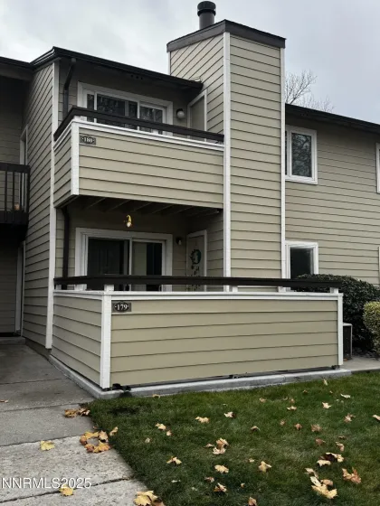 555 Patriot, Reno, Nevada 89511, 2 Bedrooms Bedrooms, ,1 BathroomBathrooms,Residential,Residential,Patriot,250059177