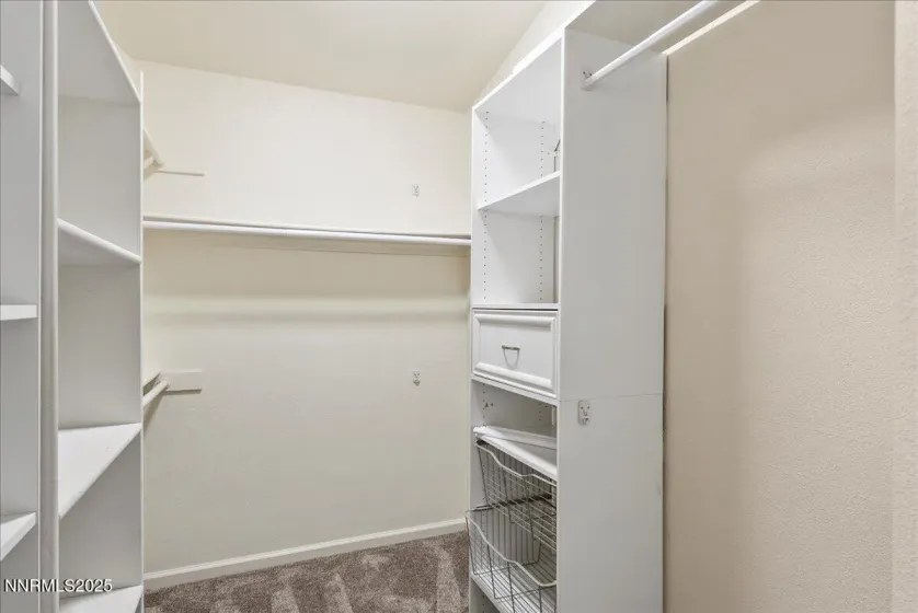 7301 Florentine, Sparks, Nevada 89436, 3 Bedrooms Bedrooms, ,3 BathroomsBathrooms,Residential,Residential,Florentine,250059178