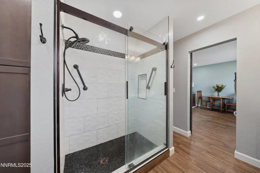 95 Bonanza, Carson City, Nevada 89706, 3 Bedrooms Bedrooms, ,3 BathroomsBathrooms,Residential,Residential,Bonanza,250058372