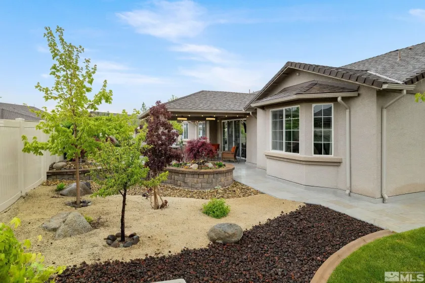 9625 Jessica, Reno, Nevada 89521, 3 Bedrooms Bedrooms, ,4 BathroomsBathrooms,Residential,Residential,Jessica,250006358