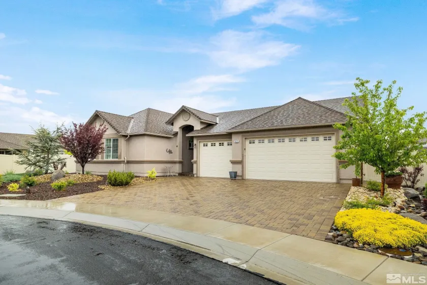 9625 Jessica, Reno, Nevada 89521, 3 Bedrooms Bedrooms, ,4 BathroomsBathrooms,Residential,Residential,Jessica,250006358