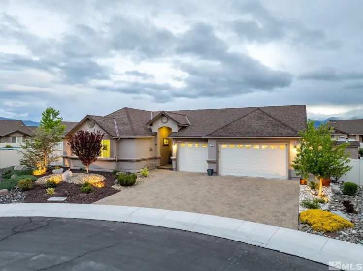 9625 Jessica, Reno, Nevada 89521, 3 Bedrooms Bedrooms, ,4 BathroomsBathrooms,Residential,Residential,Jessica,250006358