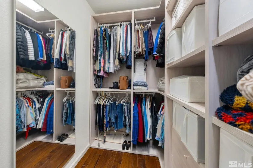 9625 Jessica, Reno, Nevada 89521, 3 Bedrooms Bedrooms, ,4 BathroomsBathrooms,Residential,Residential,Jessica,250006358