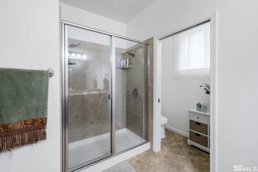 9625 Jessica, Reno, Nevada 89521, 3 Bedrooms Bedrooms, ,4 BathroomsBathrooms,Residential,Residential,Jessica,250006358