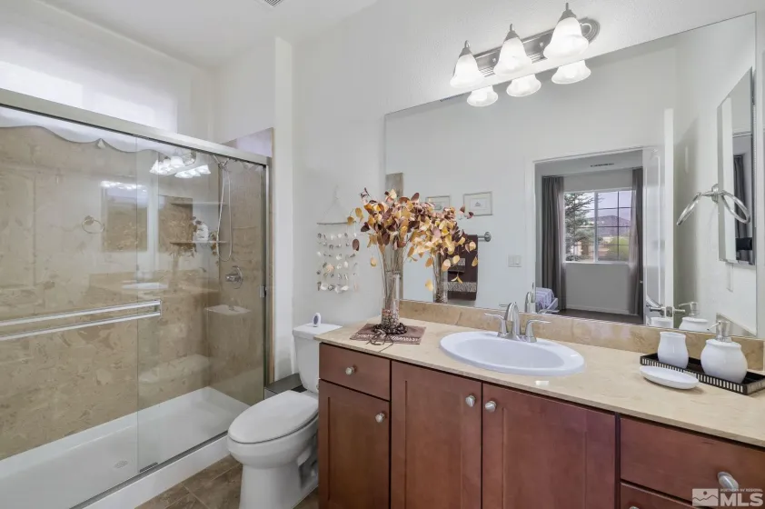 9625 Jessica, Reno, Nevada 89521, 3 Bedrooms Bedrooms, ,4 BathroomsBathrooms,Residential,Residential,Jessica,250006358