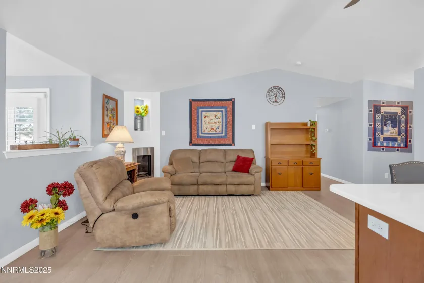 1370 White Bluffs, Fernley, Nevada 89408, 3 Bedrooms Bedrooms, ,2 BathroomsBathrooms,Residential,Residential,White Bluffs,250059179