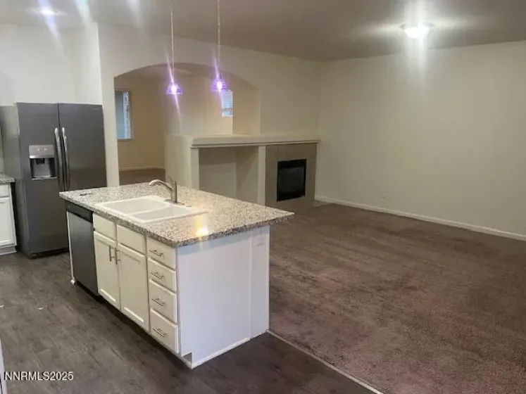 1615 Laverder, Fernley, Nevada 89408, 4 Bedrooms Bedrooms, ,2 BathroomsBathrooms,Residential,Residential,Laverder,250059182