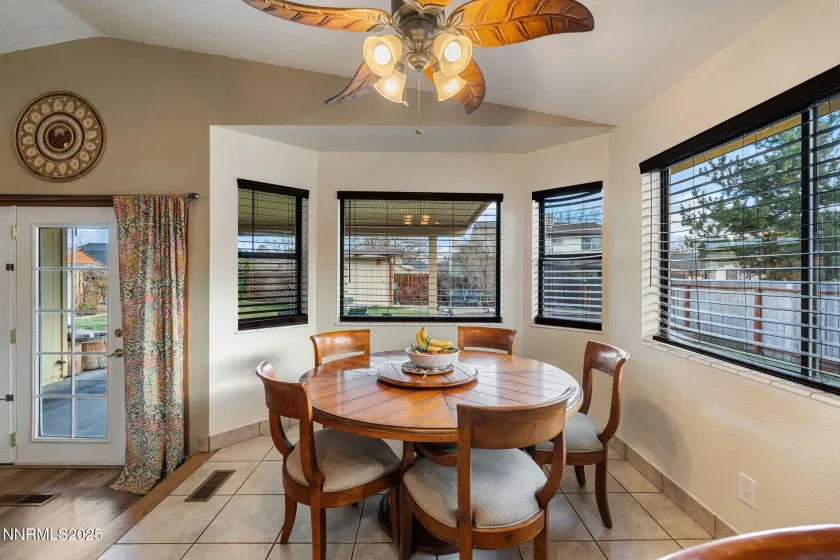 87 Gurr, Sparks, Nevada 89431, 3 Bedrooms Bedrooms, ,3 BathroomsBathrooms,Residential,Residential,Gurr,250059184