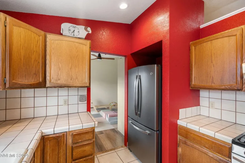 87 Gurr, Sparks, Nevada 89431, 3 Bedrooms Bedrooms, ,3 BathroomsBathrooms,Residential,Residential,Gurr,250059184