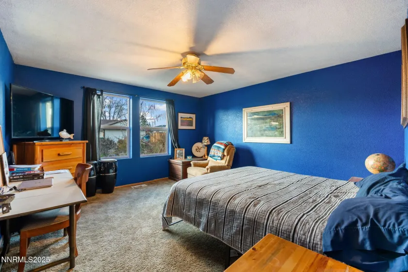 87 Gurr, Sparks, Nevada 89431, 3 Bedrooms Bedrooms, ,3 BathroomsBathrooms,Residential,Residential,Gurr,250059184