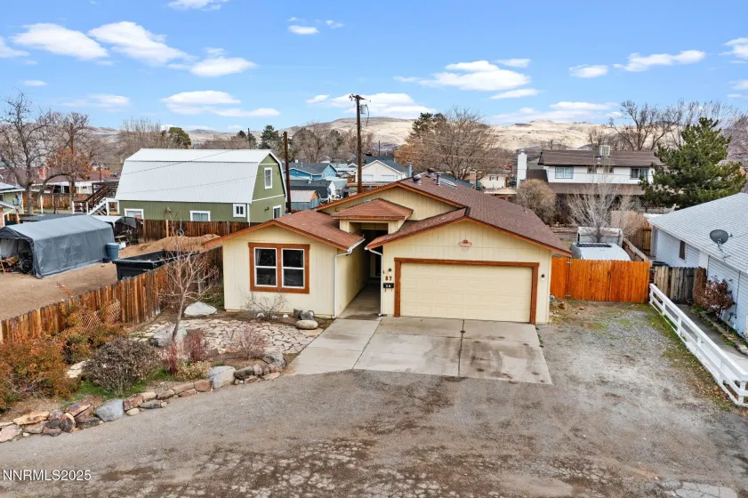 87 Gurr, Sparks, Nevada 89431, 3 Bedrooms Bedrooms, ,3 BathroomsBathrooms,Residential,Residential,Gurr,250059184