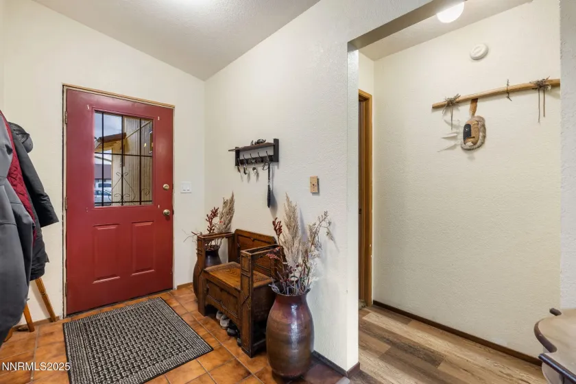 87 Gurr, Sparks, Nevada 89431, 3 Bedrooms Bedrooms, ,3 BathroomsBathrooms,Residential,Residential,Gurr,250059184