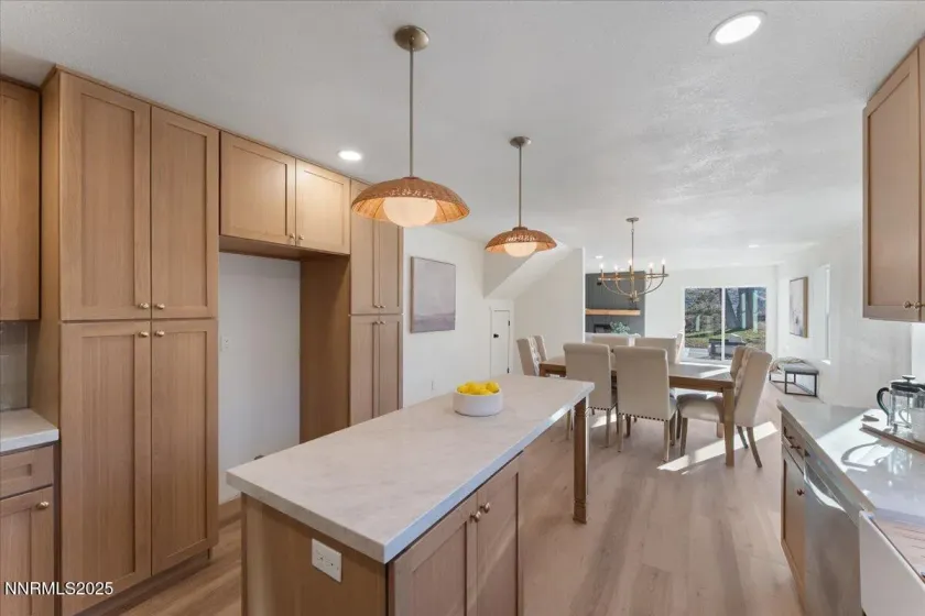 20217 Virginia, Reno, Nevada 89521, 5 Bedrooms Bedrooms, ,4 BathroomsBathrooms,Residential,Residential,Virginia,250059185