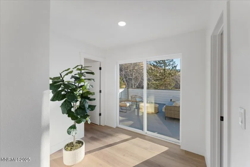 20217 Virginia, Reno, Nevada 89521, 5 Bedrooms Bedrooms, ,4 BathroomsBathrooms,Residential,Residential,Virginia,250059185