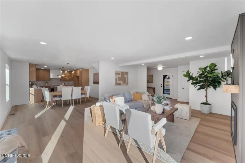 20217 Virginia, Reno, Nevada 89521, 5 Bedrooms Bedrooms, ,4 BathroomsBathrooms,Residential,Residential,Virginia,250059185