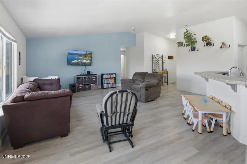 681 Keppel, Fallon, Nevada 89406, 3 Bedrooms Bedrooms, ,2 BathroomsBathrooms,Residential,Residential,Keppel,250059186