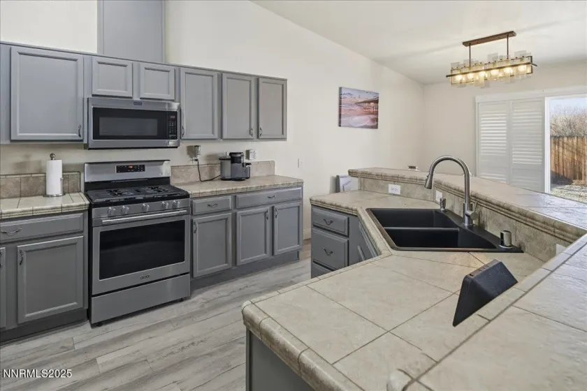 681 Keppel, Fallon, Nevada 89406, 3 Bedrooms Bedrooms, ,2 BathroomsBathrooms,Residential,Residential,Keppel,250059186