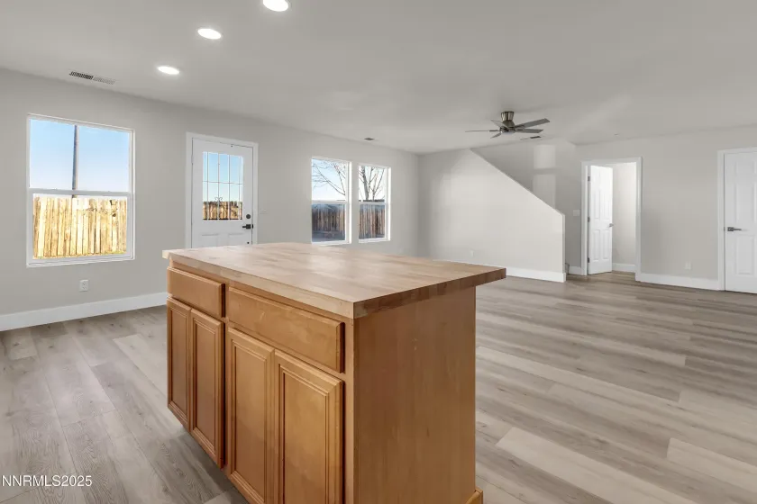 9020 Red Baron, Reno, Nevada 89506, 4 Bedrooms Bedrooms, ,3 BathroomsBathrooms,Residential,Residential,Red Baron,250059190