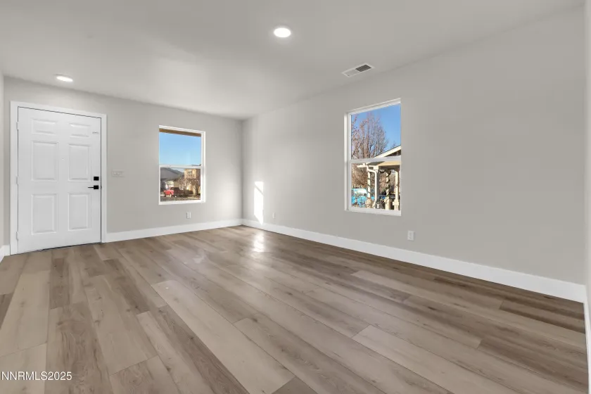 9020 Red Baron, Reno, Nevada 89506, 4 Bedrooms Bedrooms, ,3 BathroomsBathrooms,Residential,Residential,Red Baron,250059190