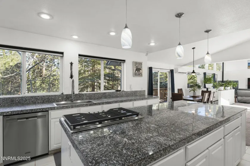 50 Sunridge, Reno, Nevada 89511, 3 Bedrooms Bedrooms, ,4 BathroomsBathrooms,Residential,Residential,Sunridge,250059192