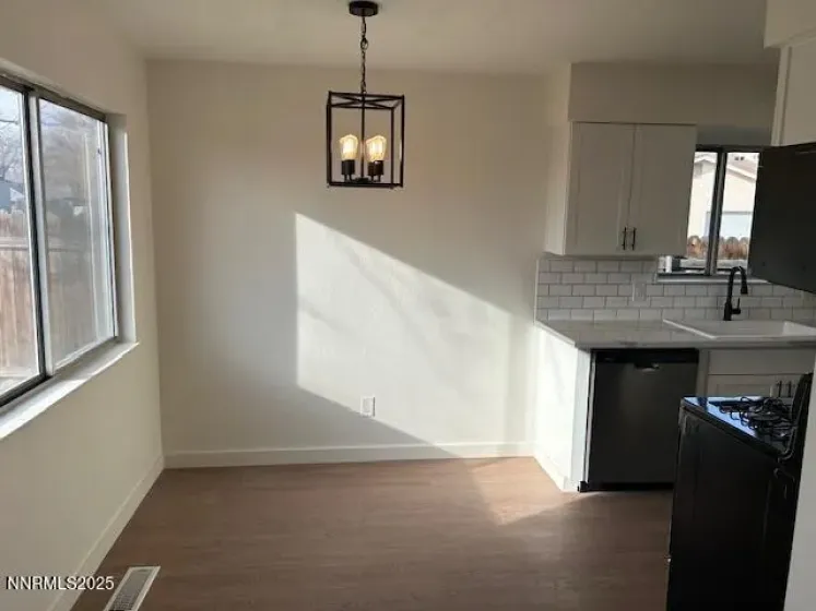 943 Front, Fallon, Nevada 89406, 2 Bedrooms Bedrooms, ,1 BathroomBathrooms,Residential,Residential,Front,250059194