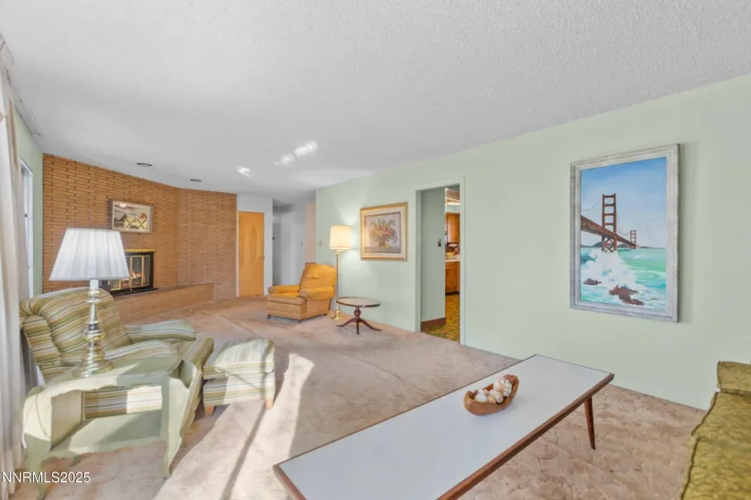 7365 Pinehurst, Reno, Nevada 89502, 3 Bedrooms Bedrooms, ,2 BathroomsBathrooms,Residential,Residential,Pinehurst,250059196