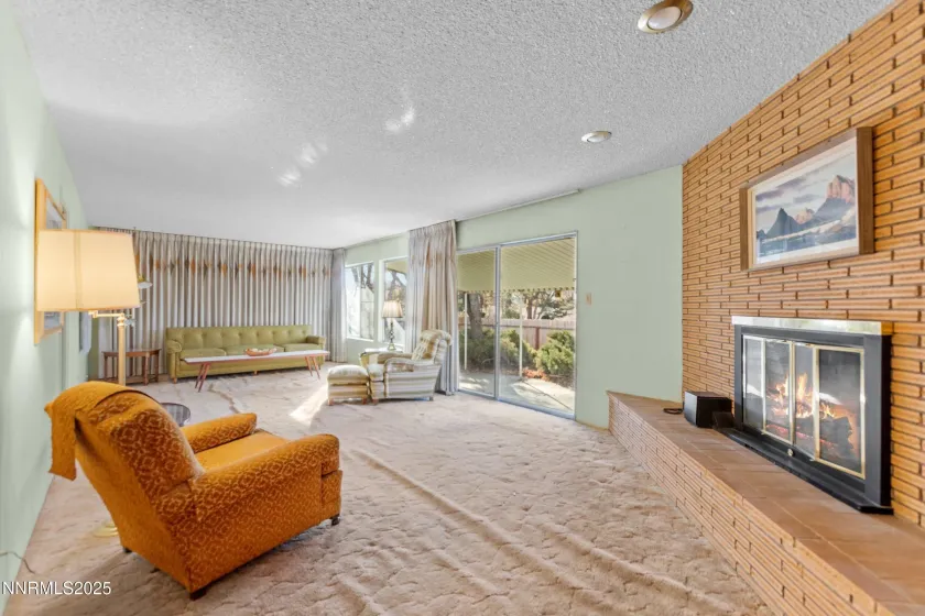 7365 Pinehurst, Reno, Nevada 89502, 3 Bedrooms Bedrooms, ,2 BathroomsBathrooms,Residential,Residential,Pinehurst,250059196