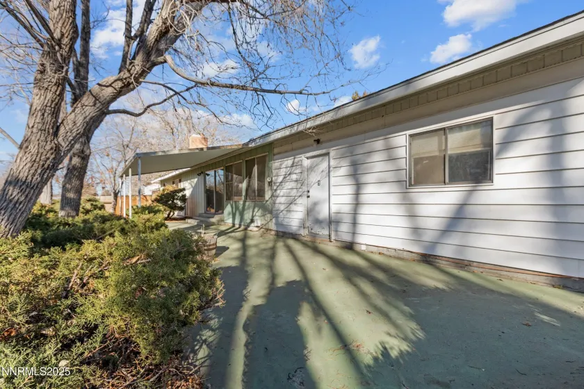 7365 Pinehurst, Reno, Nevada 89502, 3 Bedrooms Bedrooms, ,2 BathroomsBathrooms,Residential,Residential,Pinehurst,250059196