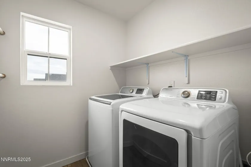 6637 Coyote Call, Sparks, Nevada 89436, 4 Bedrooms Bedrooms, ,3 BathroomsBathrooms,Residential,Residential,Coyote Call,250059199