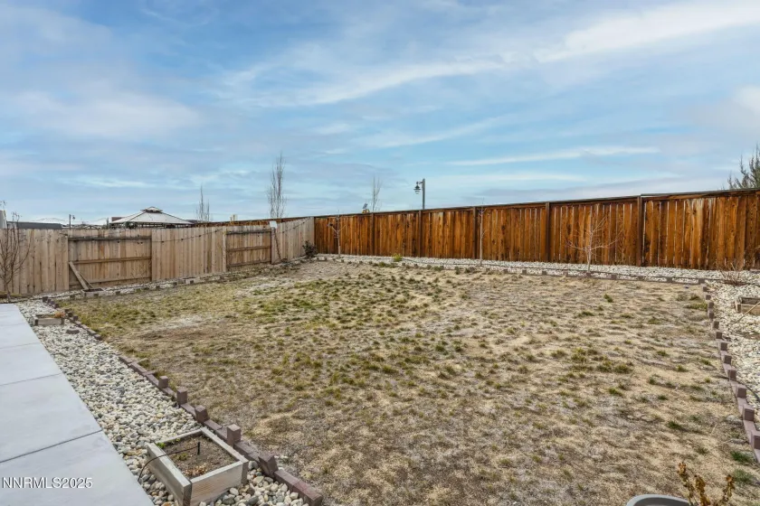 6637 Coyote Call, Sparks, Nevada 89436, 4 Bedrooms Bedrooms, ,3 BathroomsBathrooms,Residential,Residential,Coyote Call,250059199