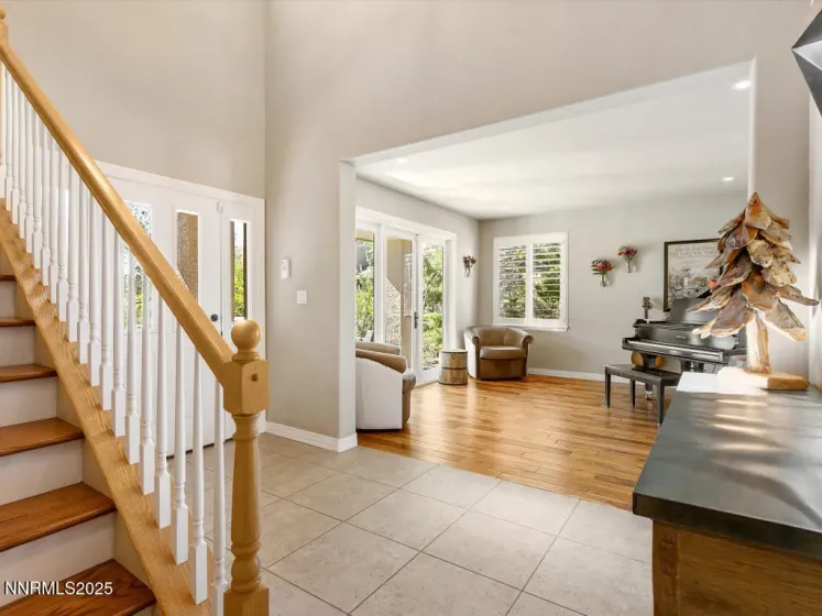 7284 Glenmore, Reno, Nevada 89523, 4 Bedrooms Bedrooms, ,3 BathroomsBathrooms,Residential,Residential,Glenmore,250059198