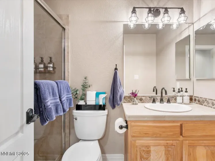 7284 Glenmore, Reno, Nevada 89523, 4 Bedrooms Bedrooms, ,3 BathroomsBathrooms,Residential,Residential,Glenmore,250059198