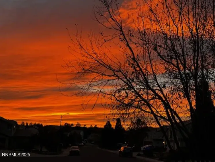 7284 Glenmore, Reno, Nevada 89523, 4 Bedrooms Bedrooms, ,3 BathroomsBathrooms,Residential,Residential,Glenmore,250059198