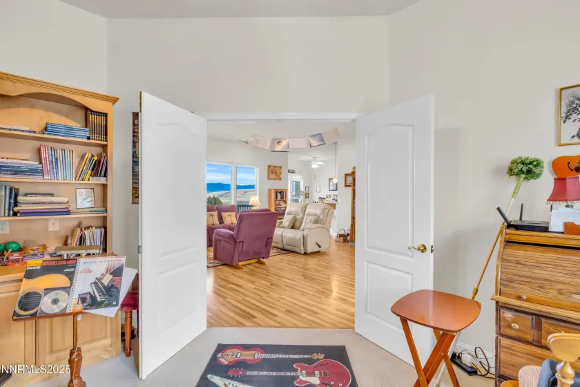 1957 Eureka, Gardnerville, Nevada 89410, 3 Bedrooms Bedrooms, ,2 BathroomsBathrooms,Residential,Residential,Eureka,250059200