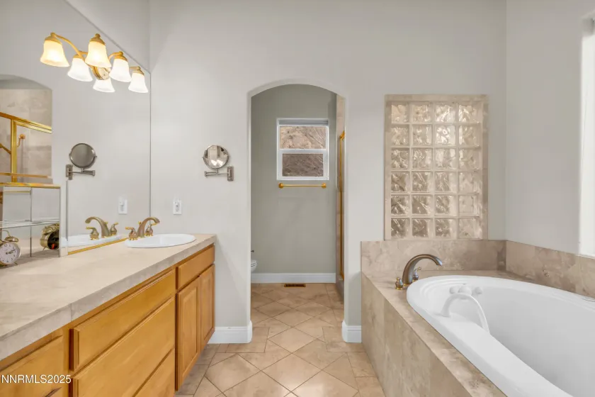 1957 Eureka, Gardnerville, Nevada 89410, 3 Bedrooms Bedrooms, ,2 BathroomsBathrooms,Residential,Residential,Eureka,250059200