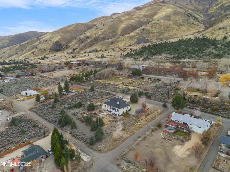 1957 Eureka, Gardnerville, Nevada 89410, 3 Bedrooms Bedrooms, ,2 BathroomsBathrooms,Residential,Residential,Eureka,250059200