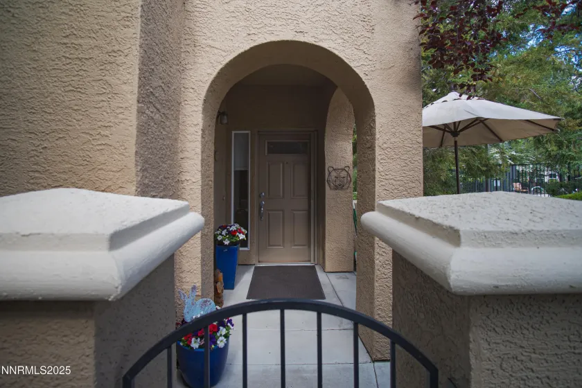 9050 Double R, Reno, Nevada 89521, 2 Bedrooms Bedrooms, ,2 BathroomsBathrooms,Residential,Residential,Double R,250050072