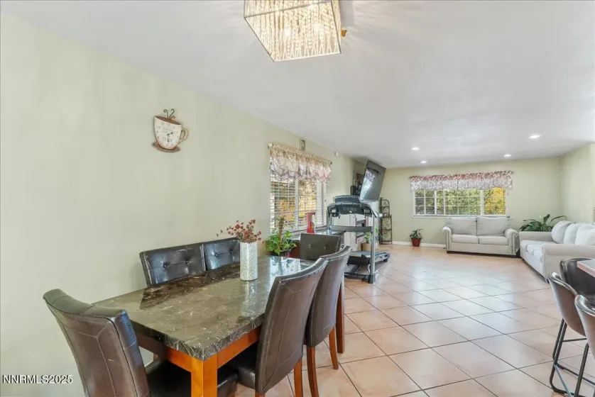 3607 Keogh, Sparks, Nevada 89431, 4 Bedrooms Bedrooms, ,3 BathroomsBathrooms,Residential,Residential,Keogh,250057699