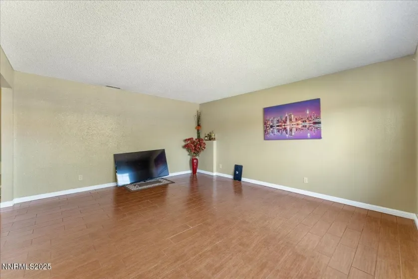 3607 Keogh, Sparks, Nevada 89431, 4 Bedrooms Bedrooms, ,3 BathroomsBathrooms,Residential,Residential,Keogh,250057699