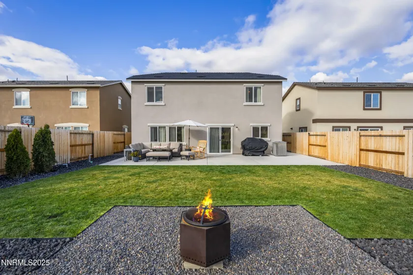 626 Coyote Bluff, Reno, Nevada 89506, 3 Bedrooms Bedrooms, ,3 BathroomsBathrooms,Residential,Residential,Coyote Bluff,250059205