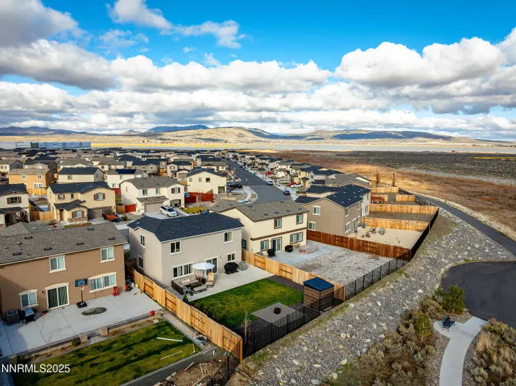 626 Coyote Bluff, Reno, Nevada 89506, 3 Bedrooms Bedrooms, ,3 BathroomsBathrooms,Residential,Residential,Coyote Bluff,250059205