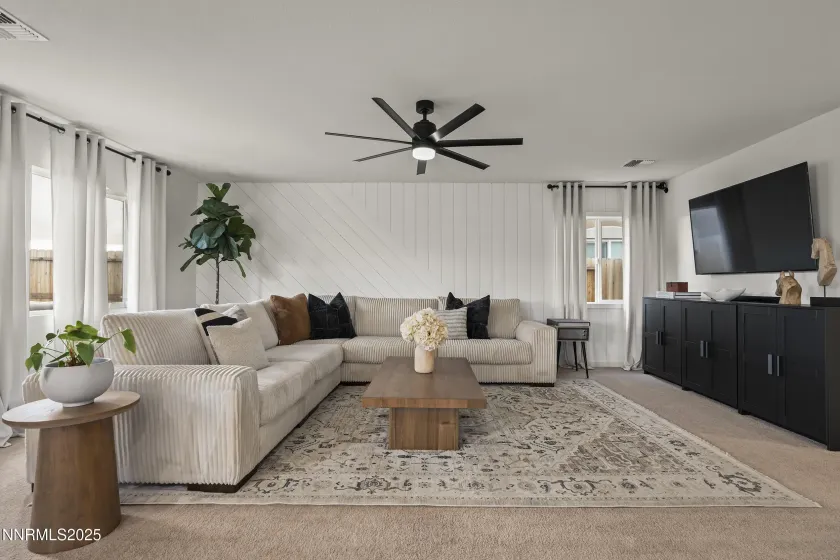 626 Coyote Bluff, Reno, Nevada 89506, 3 Bedrooms Bedrooms, ,3 BathroomsBathrooms,Residential,Residential,Coyote Bluff,250059205