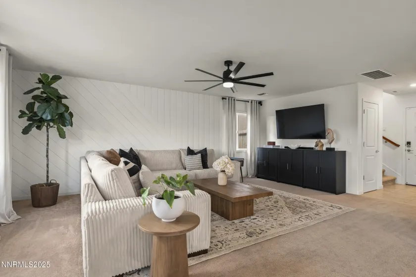 626 Coyote Bluff, Reno, Nevada 89506, 3 Bedrooms Bedrooms, ,3 BathroomsBathrooms,Residential,Residential,Coyote Bluff,250059205