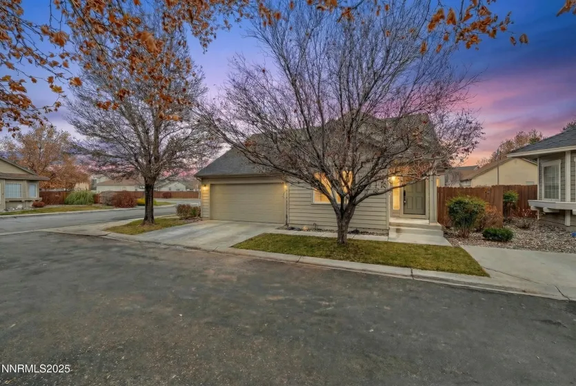 997 Ephedra, Sparks, Nevada 89436, 2 Bedrooms Bedrooms, ,2 BathroomsBathrooms,Residential,Residential,Ephedra,250059206