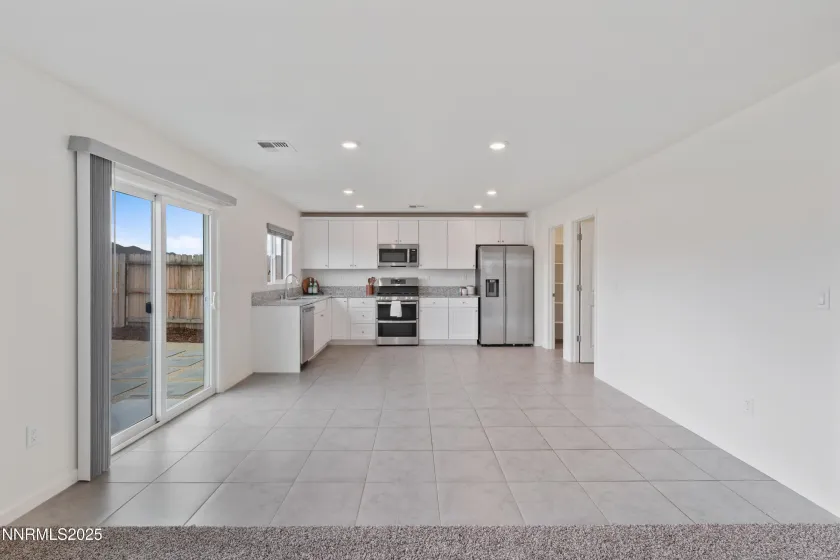 636 Coyote Blf, Reno, Nevada 89506, 3 Bedrooms Bedrooms, ,3 BathroomsBathrooms,Residential,Residential,Coyote Blf,250059207