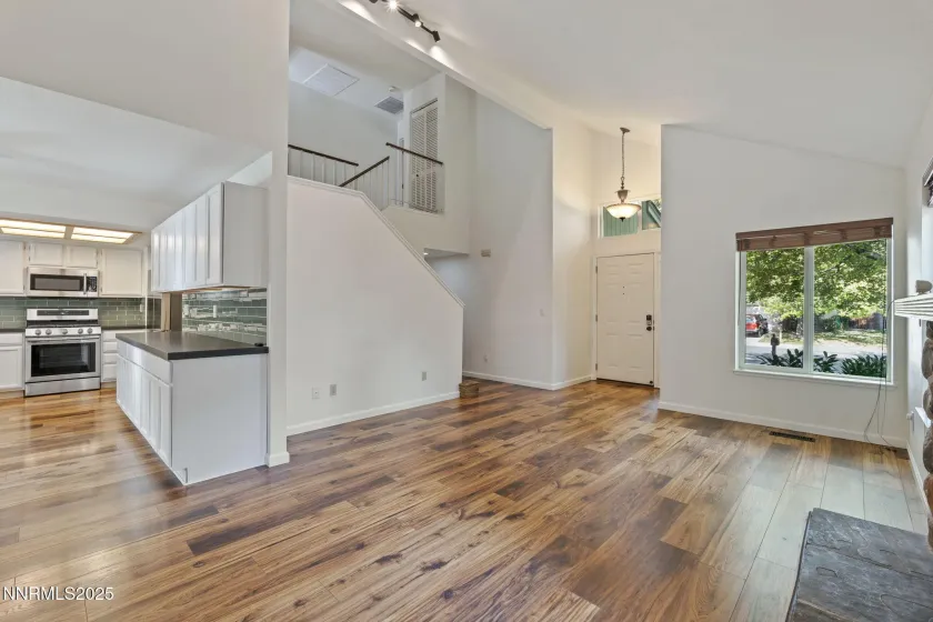 1705 Sierra Highlands, Reno, Nevada 89523, 2 Bedrooms Bedrooms, ,4 BathroomsBathrooms,Residential,Residential,Sierra Highlands,250056558