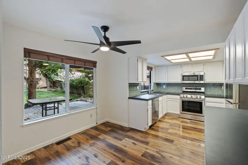 1705 Sierra Highlands, Reno, Nevada 89523, 2 Bedrooms Bedrooms, ,4 BathroomsBathrooms,Residential,Residential,Sierra Highlands,250056558