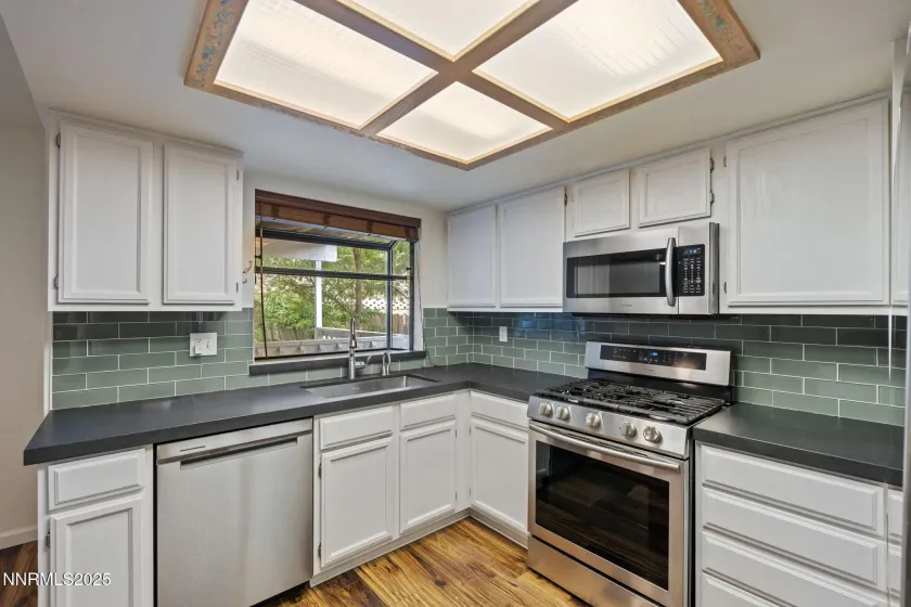 1705 Sierra Highlands, Reno, Nevada 89523, 2 Bedrooms Bedrooms, ,4 BathroomsBathrooms,Residential,Residential,Sierra Highlands,250056558