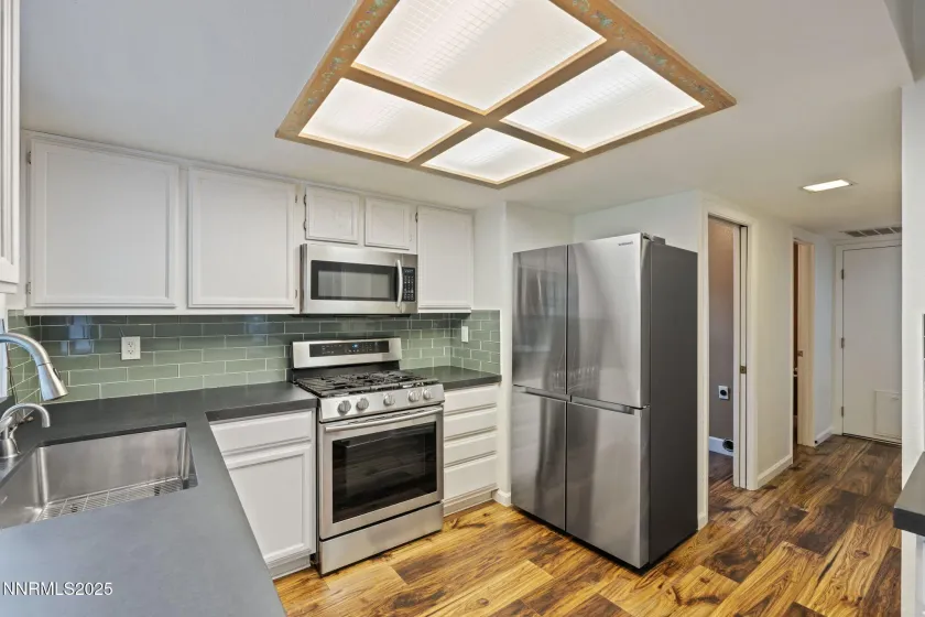 1705 Sierra Highlands, Reno, Nevada 89523, 2 Bedrooms Bedrooms, ,4 BathroomsBathrooms,Residential,Residential,Sierra Highlands,250056558