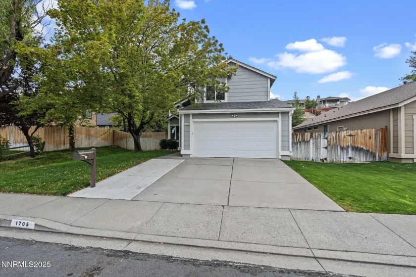 1705 Sierra Highlands, Reno, Nevada 89523, 2 Bedrooms Bedrooms, ,4 BathroomsBathrooms,Residential,Residential,Sierra Highlands,250056558